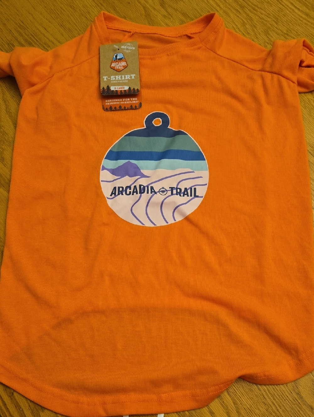NWT Arcadia Trail Orange Graphic Dog Tee